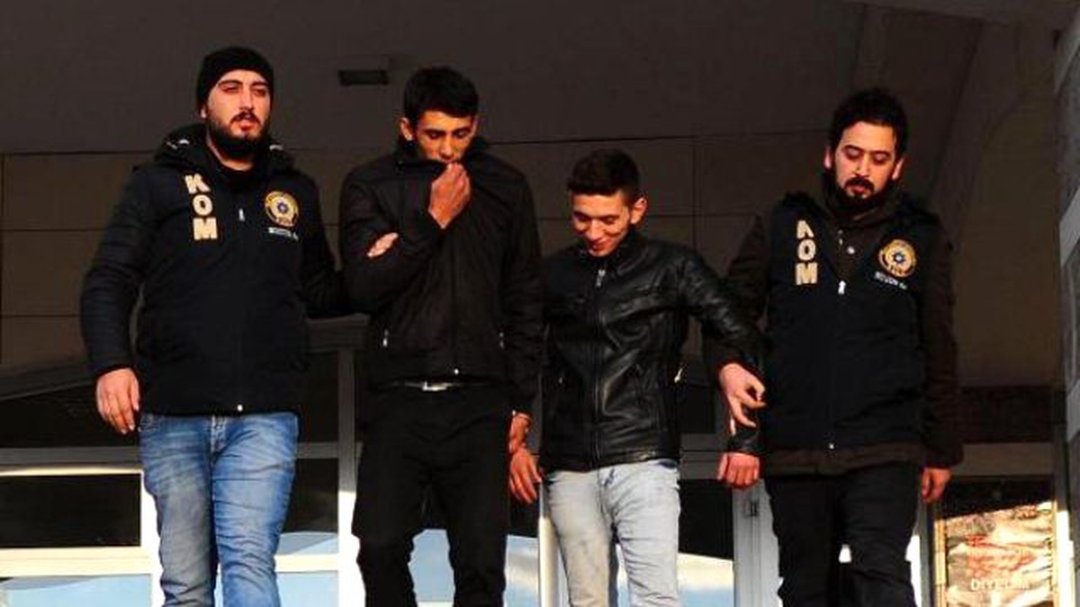 Uşak Polisi Uyuşturucuya Geçit Vermedi