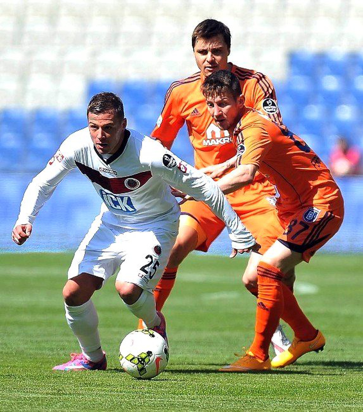 Alima Yeni Malatyaspor, Guıdo Koçer\'i İstiyor