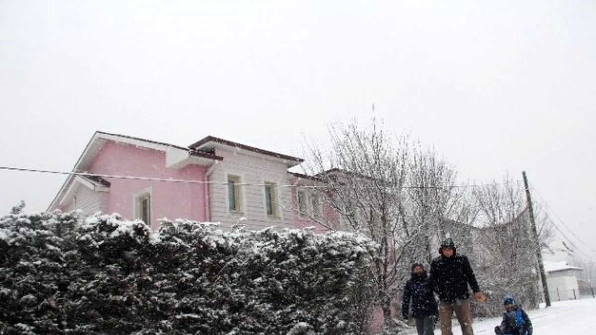 Bolu Kar Yağışına Teslim Oldu