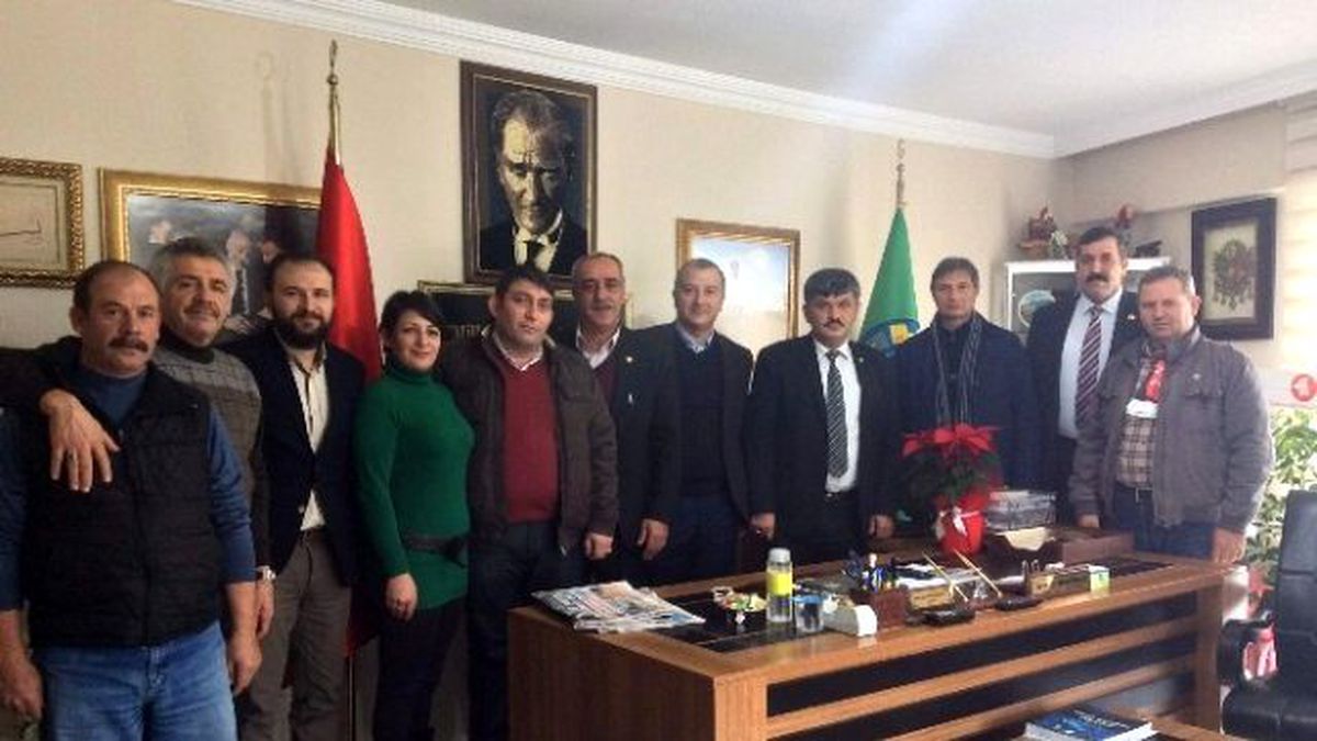 CHP Tepebaşı Teşkilatı, Ziraat Odası Başkanı Buluşan\'ı Ziyaret Etti