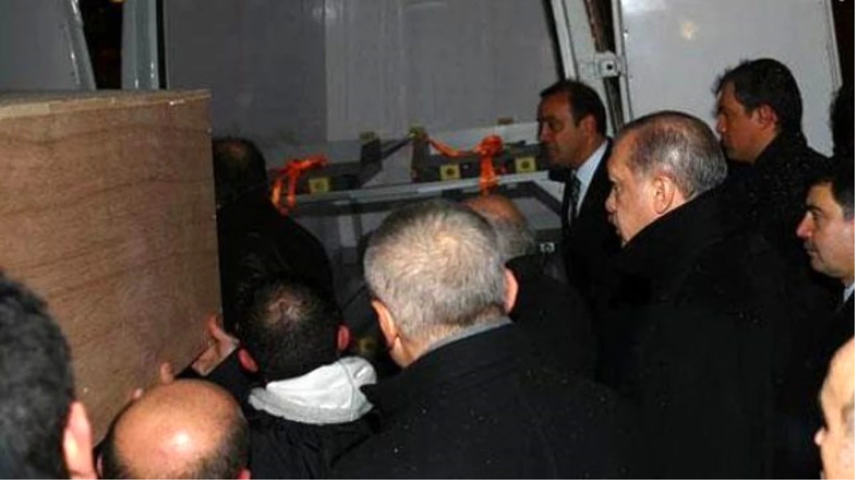 Hasan Karakaya\'nın Cenazesi Türkiye\'ye Getirildi