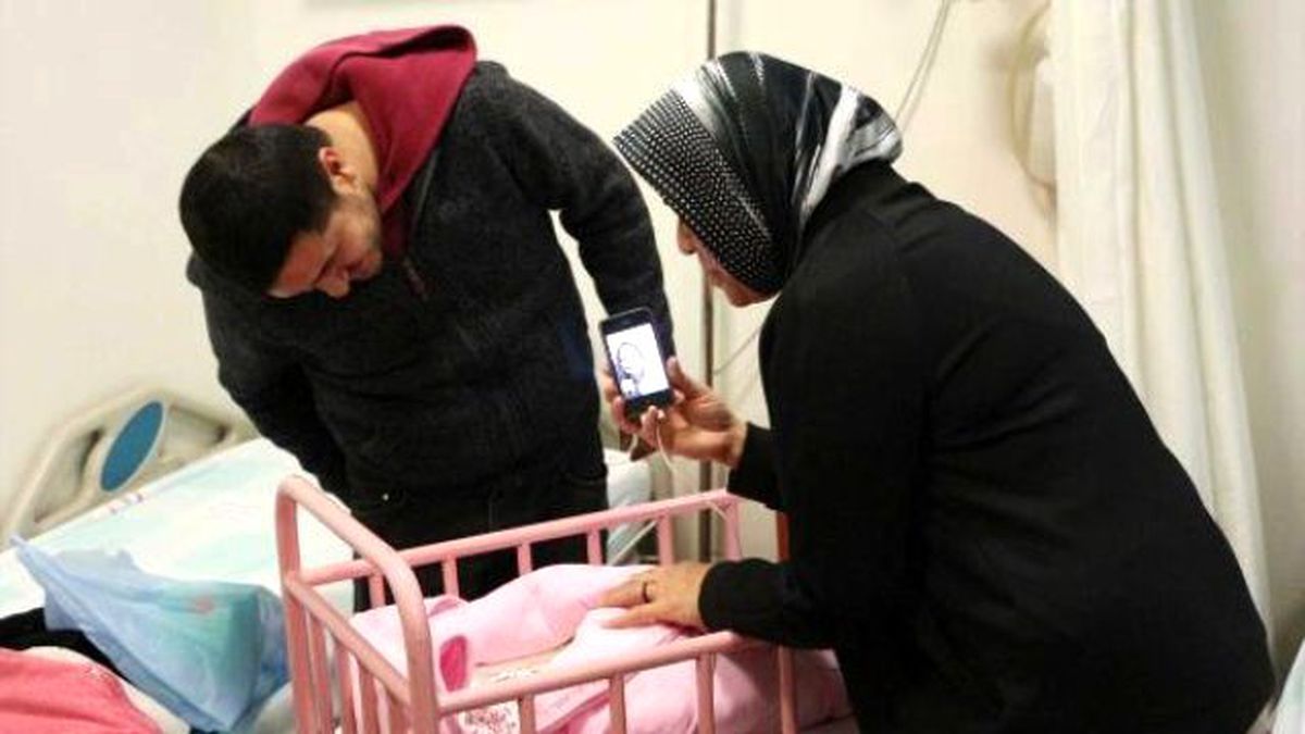 Kahramanmaraş\'ta Yeni Yılın İlk Bebeği \'Sudenaz\' Oldu