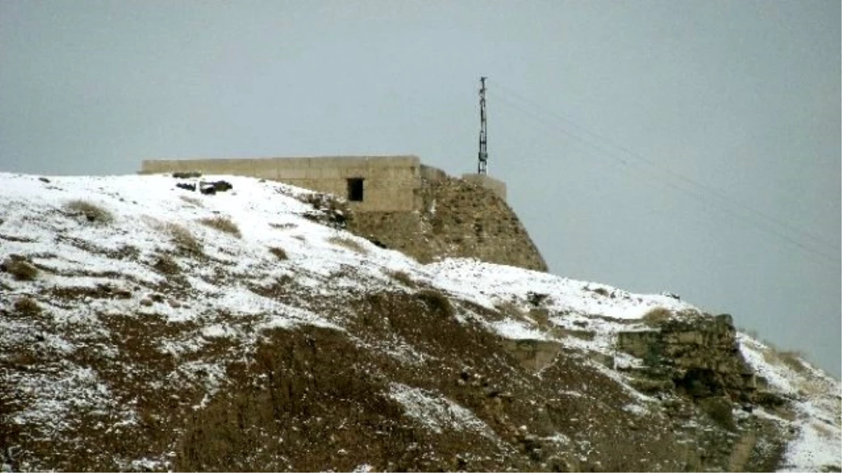 Kar Yağışı, Kuraklık Endişesi Taşıyan Çiftçilerin Yüzünü Güldürdü