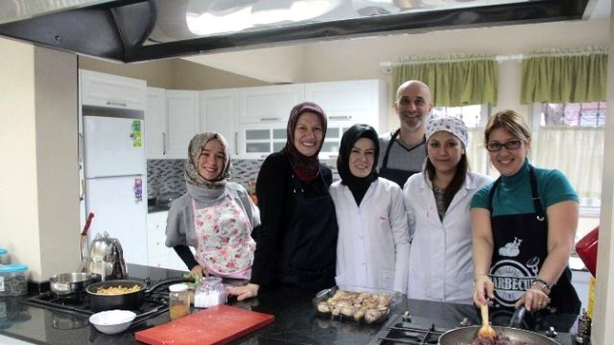 Samek Kurslarında Farklı Eğitimler Verilmeye Devam Ediyor