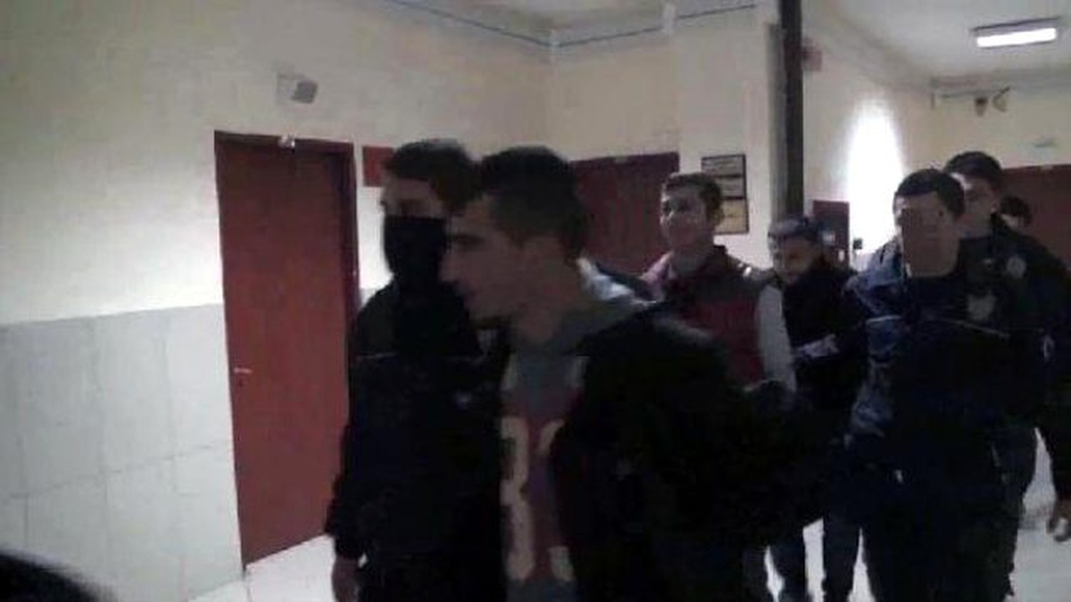 Silahları ile Birlikte Yakalanan 6 PKK\'lı Tutuklandı