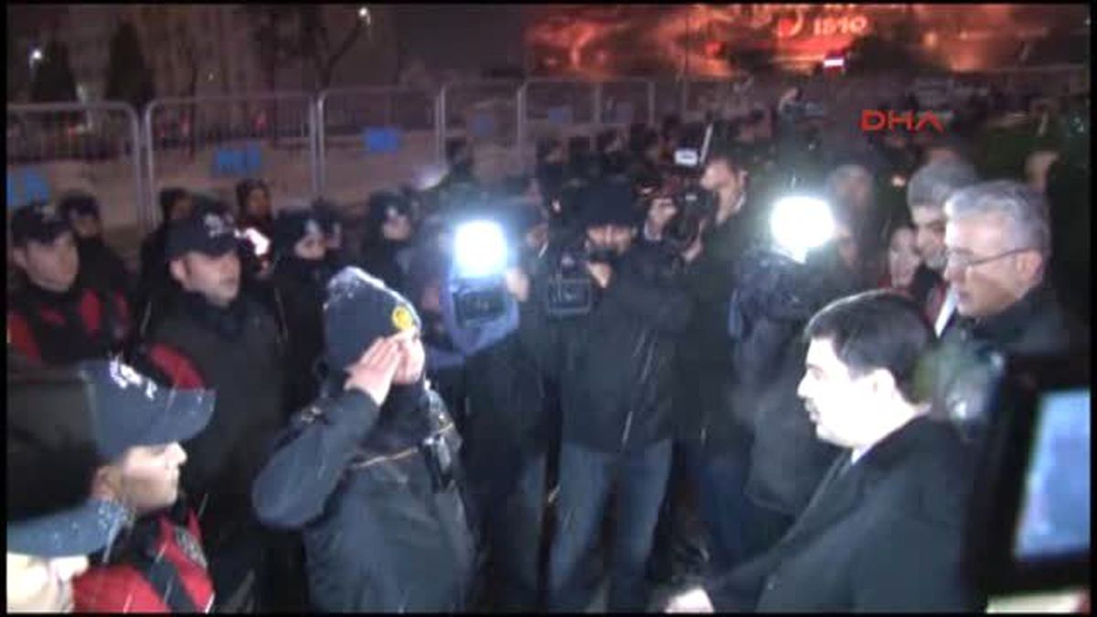 Vali Vasip Şahin Yılbaşı Önlemlerini Denetledi
