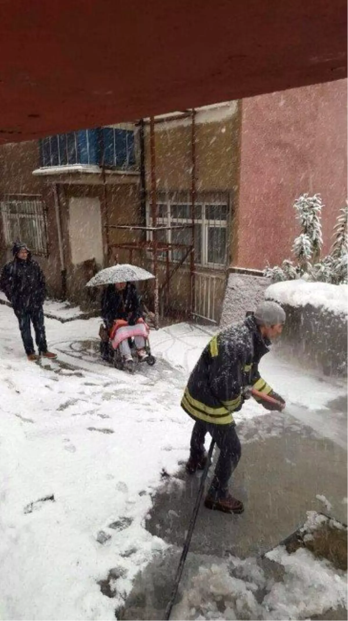 Engelli Hastanın İmdadına Alaplı Belediye Başkanı Yetişti