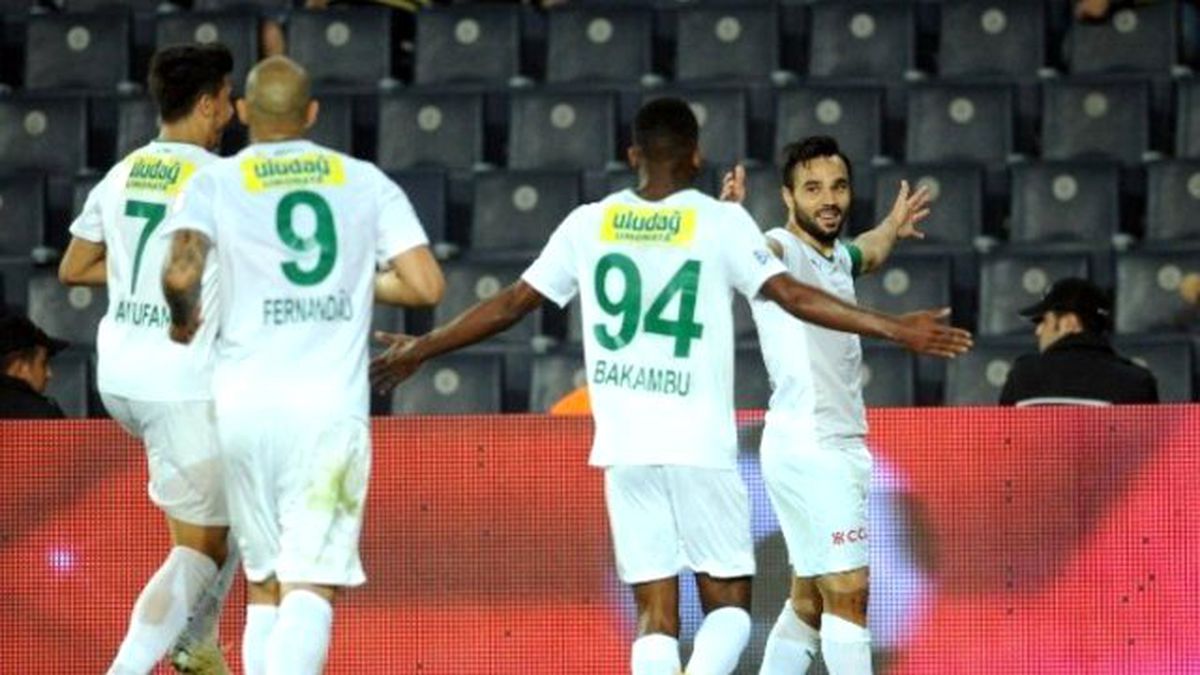 Fernandao ve Bakambu, Bursaspor\'u Geçti