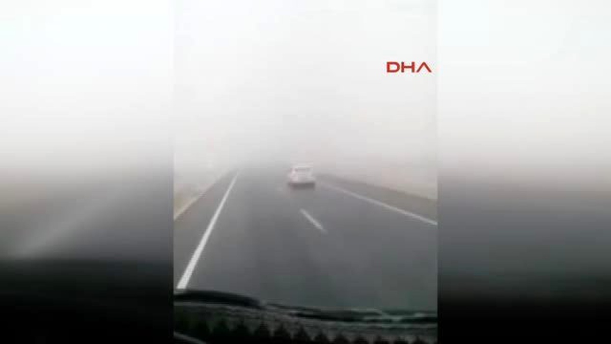 Konya Sis Nedeniyle Meydana Gelen Zincirleme Kaza Böyle Görüntülendi
