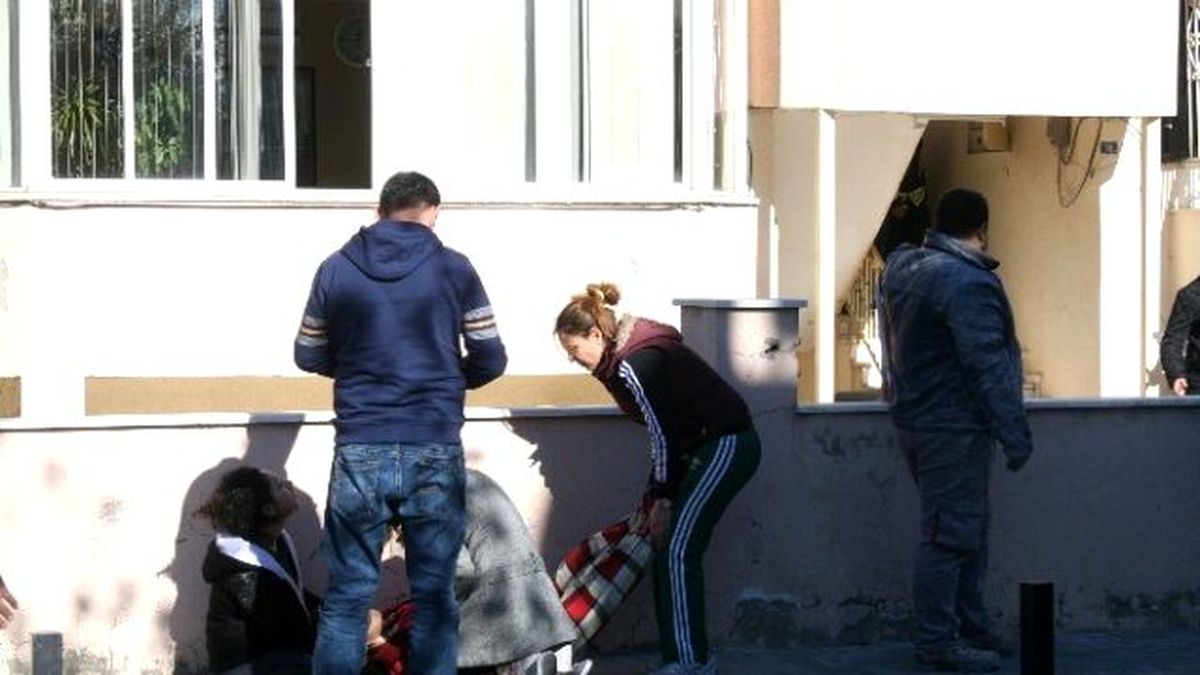 Marmaris\'te Ev Yangını; 1 Yaralı
