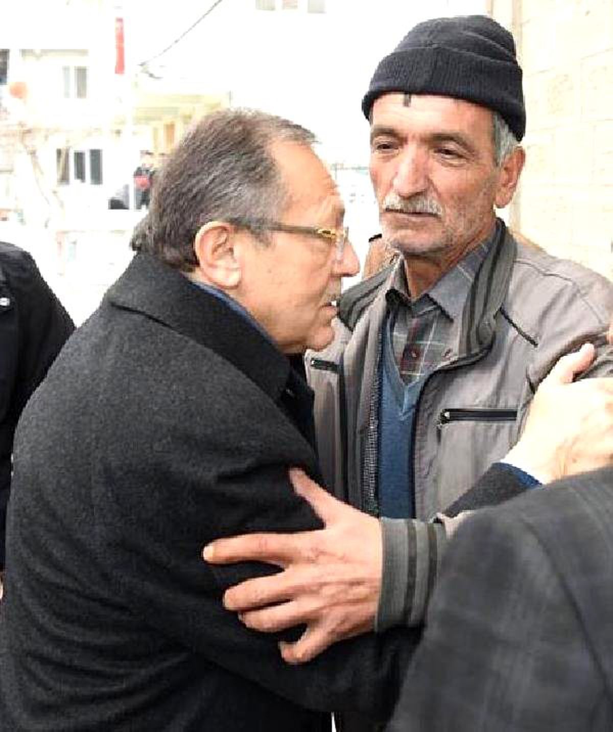 Şehit Babasının Evini Büyükşehir Belediyesi Yapacak