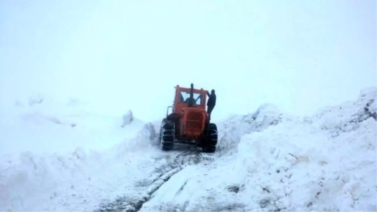 Siirt\'te 160 Köy Yolu Ulaşıma Kapalı