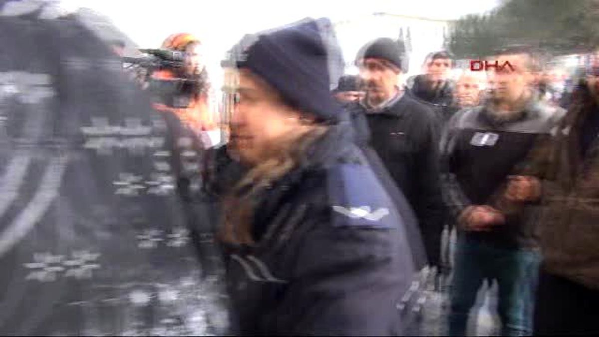 Sivas Şehit Polis Memurunun Cenazesi Memleketine Getirildi Ek Son Yolculuğuna Uğurlandı