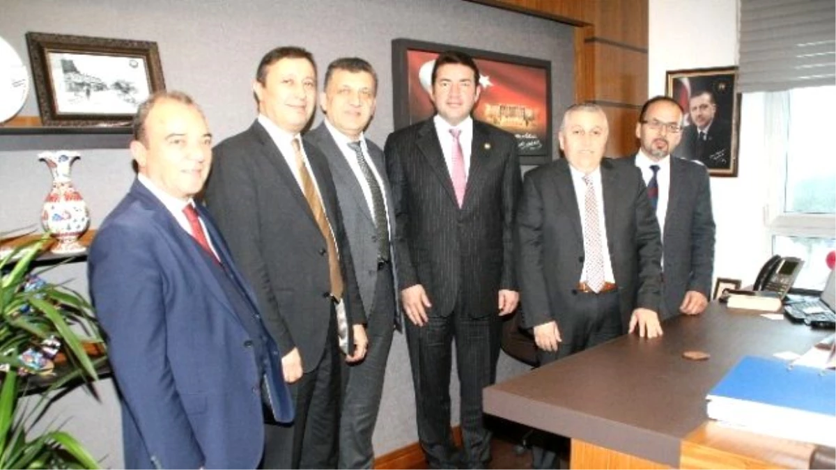 Avrupa Zonguldaklılar Derneği Başkanı Karakulak ve Havaalanı Yönetiminden Milletvekillerine Ziyaret