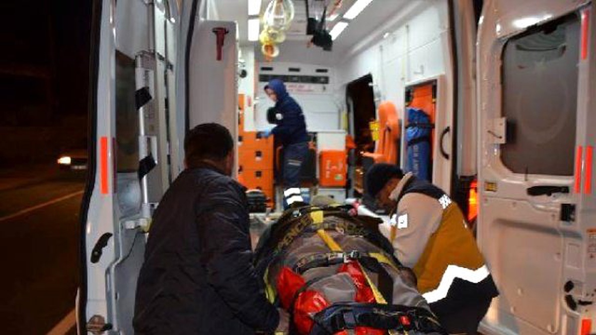 Besni\'de Otomobilin Çarptığı Yaya Yaralandı
