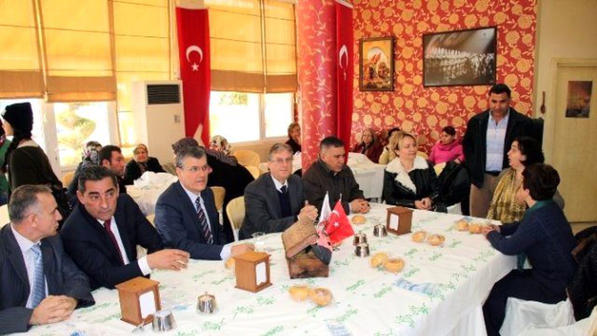 CHP İl Yönetimi Şehit Aileleriyle Buluştu
