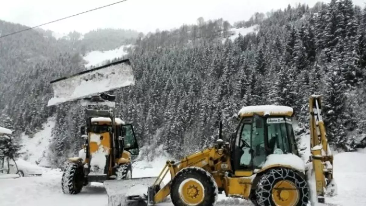 Giresun\'da 182 Köy Yolu Ulaşıma Kapalı