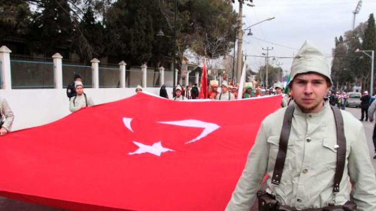 Manisalılar Sarıkamış Şehitleri İçin Yürüdü