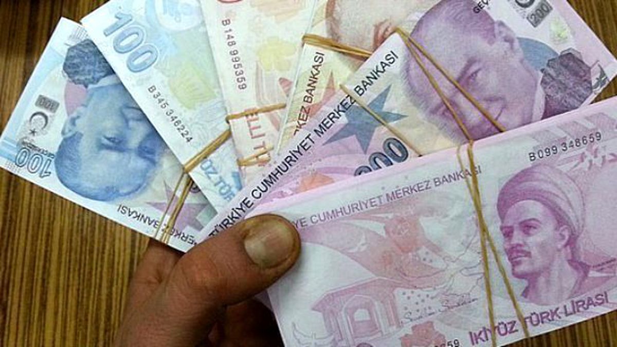 Aralık'ta Enflasyon Yüzde 9'a Yaklaştı, Memurun Alacağı Zam Farkı Belli Oldu