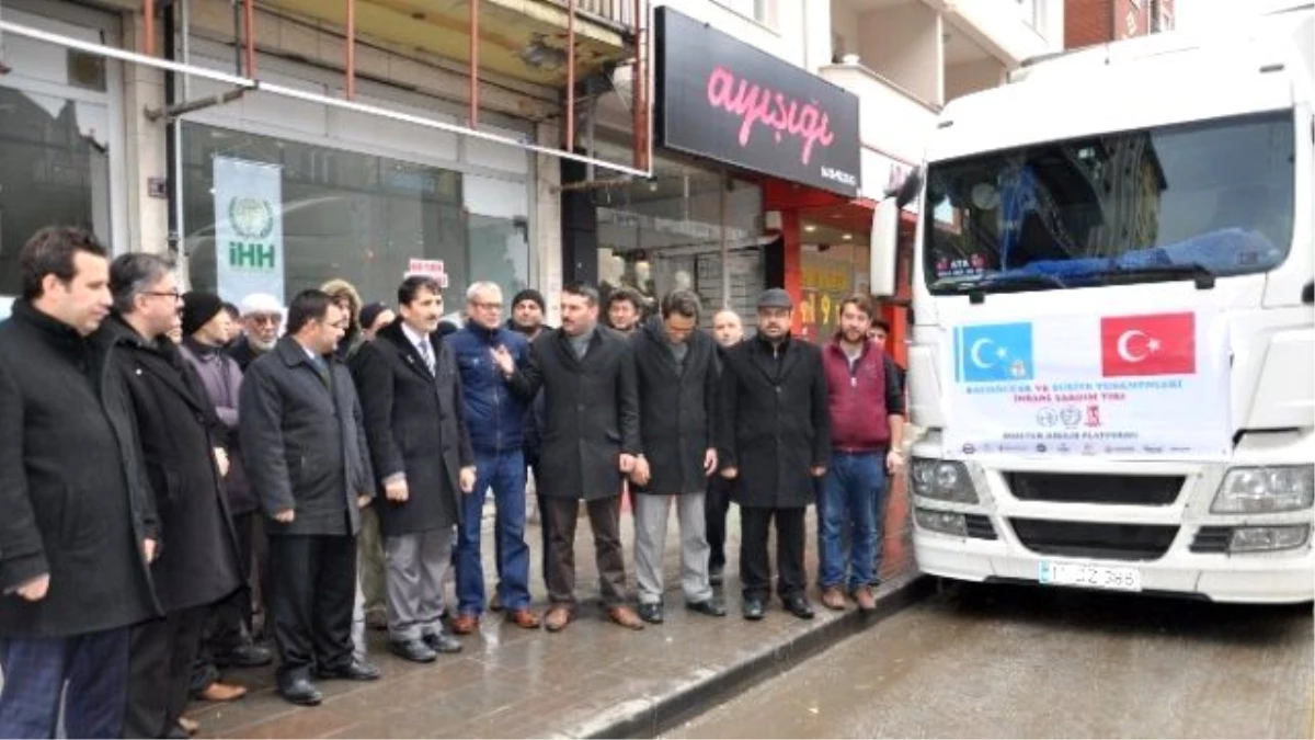 Bozüyük\'ten Bayır-bucak Türkmenlerine Yardımlar Sürüyor