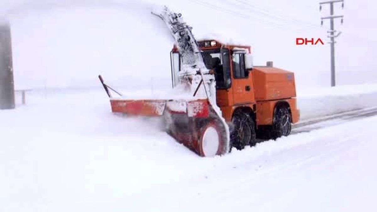 Doğu'da Yollar Kapalı