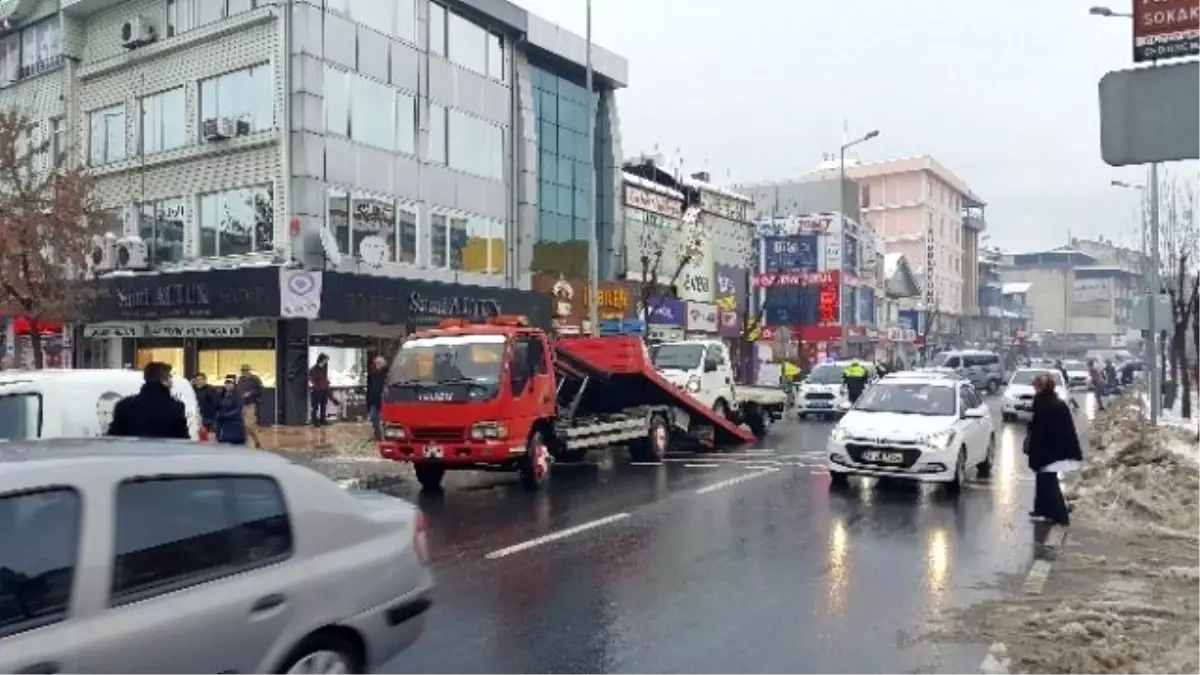 Düzce\'de Kar Çalışması Aralıksız Devam Etti