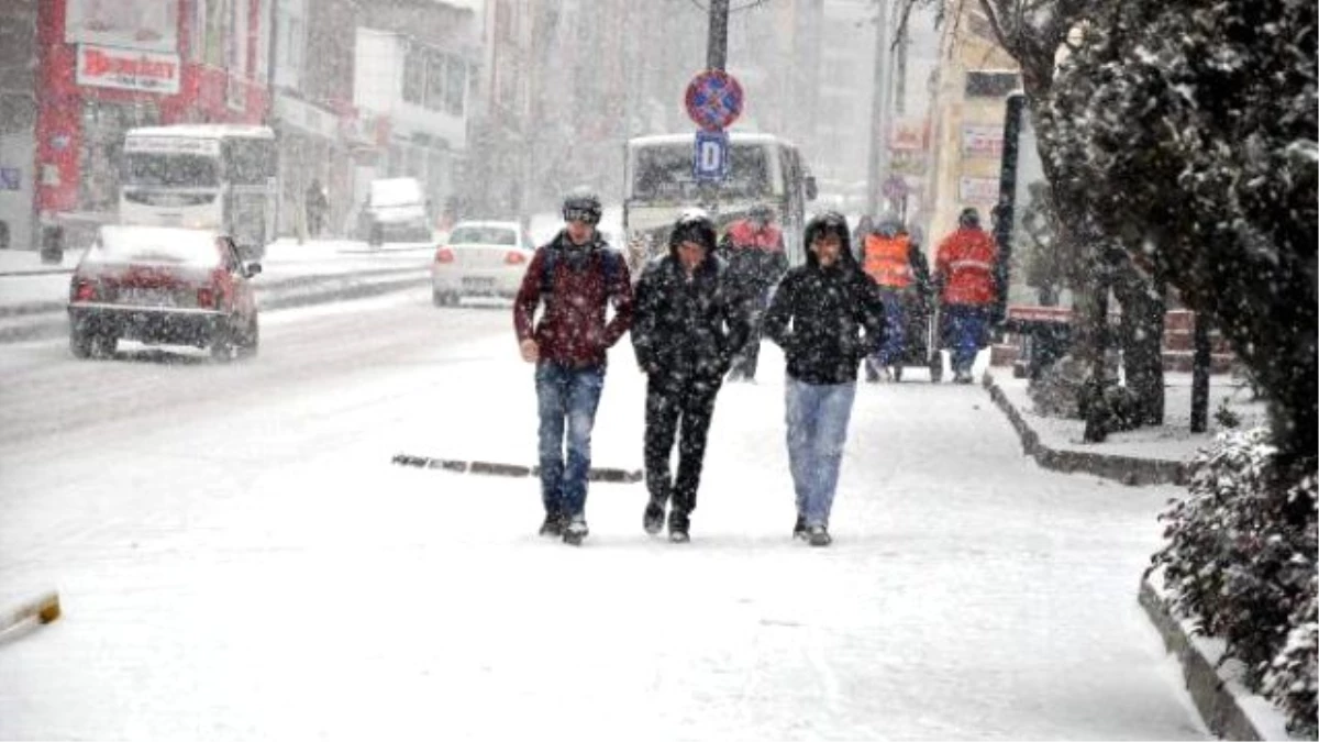 Nevşehir\'de Eğitime Kar Engeli