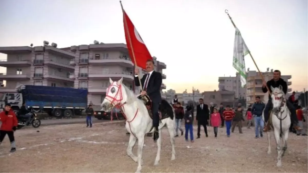 Toroslar\'da Kurtuluş Günü\'ne Özel Cirit Gösterisi