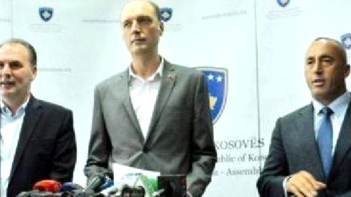 9 Ocak\'taki Genel Halk Protestosuyla, Kosova\'da Yeni Yıl Başlayacak"