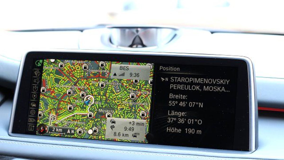 Bmw, Tomtom Trafik\'i Seçti