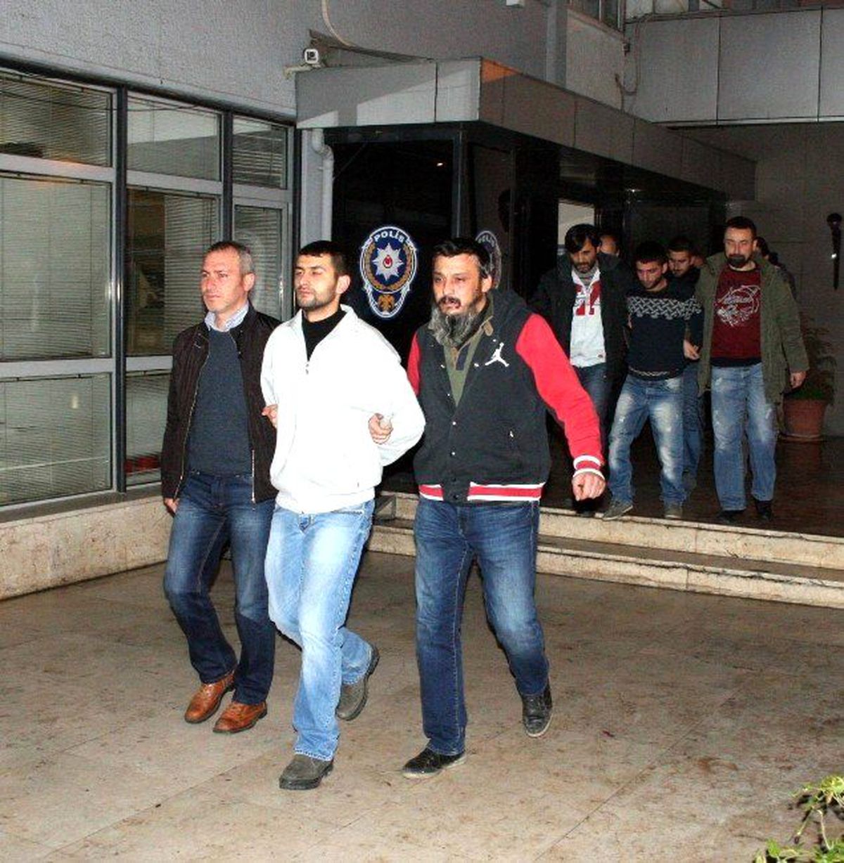 Bursa\'da Sokak Ortasındaki Cinayete 4 Tutuklama
