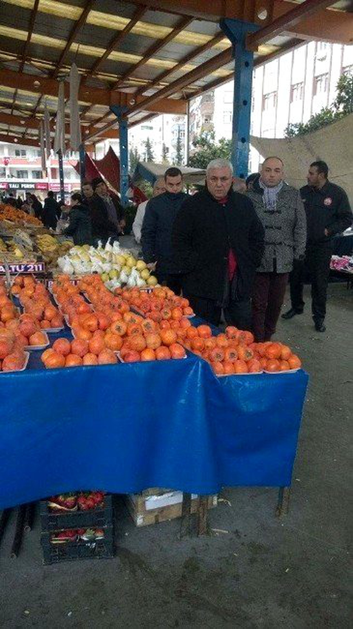 Çukurova Zabıta Müdürü Şahin, Semt Pazarlarını Denetledi
