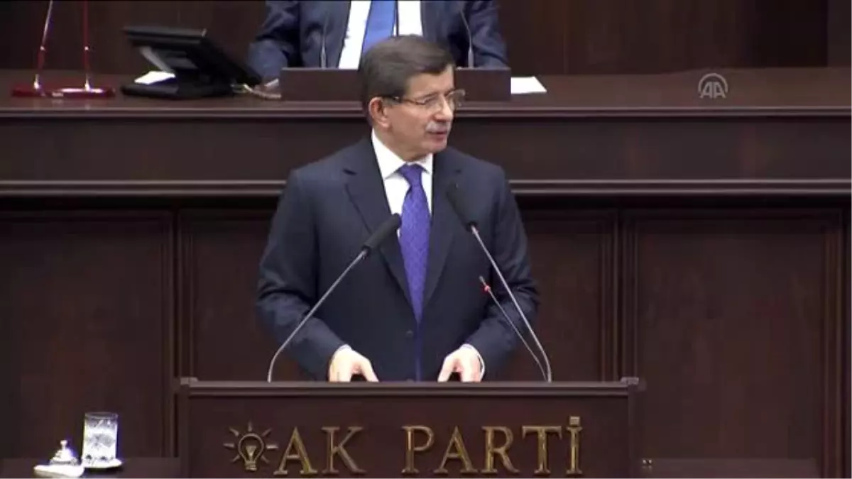 Davutoğlu: "Sorunların Giderilmesi Noktasında Her Türlü Yapıcı Gayreti Göstermeye Hazırız"