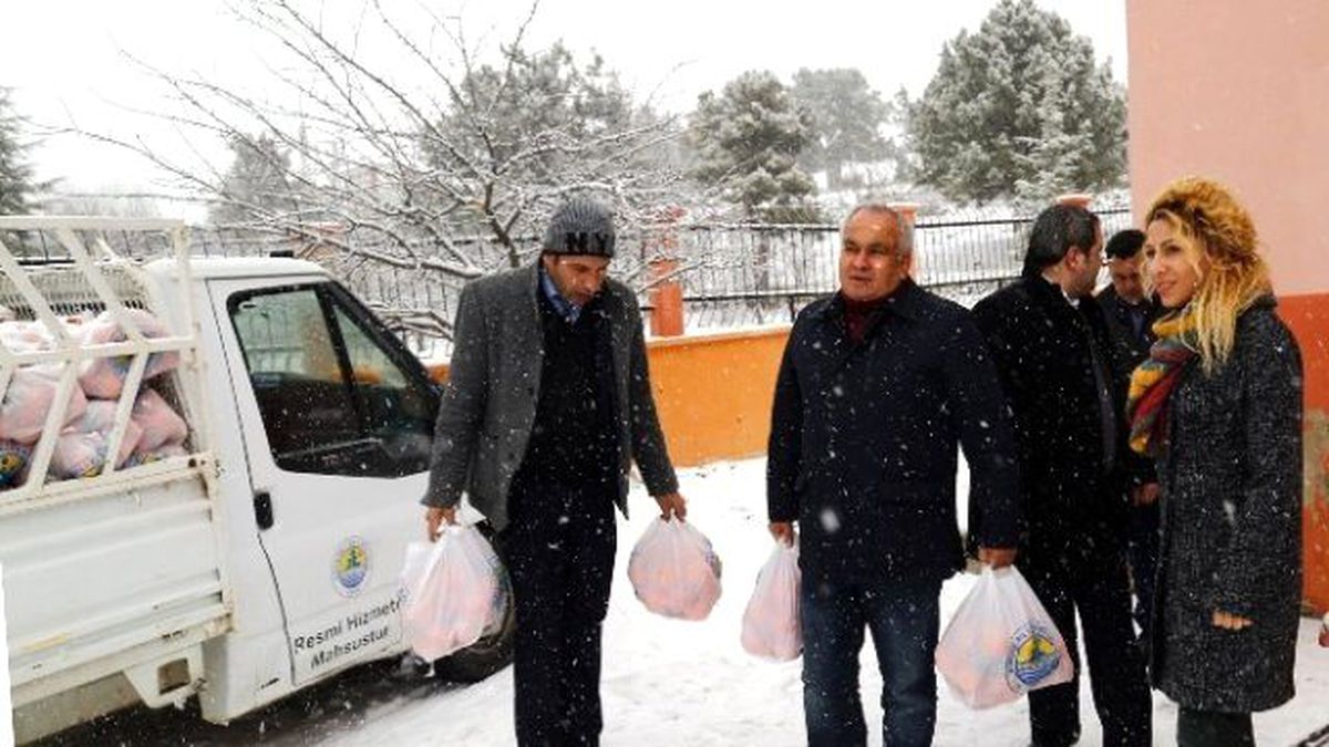 Erdemli Belediyesi\'nden \'C Vitamini\' Etkinliği