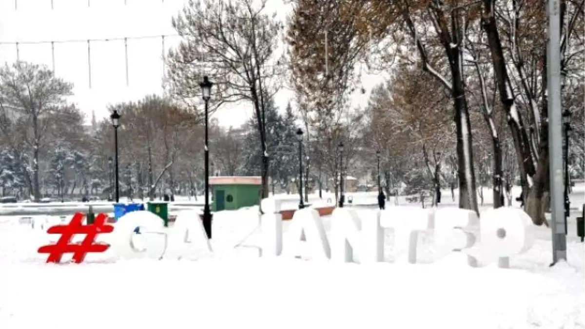 Gaziantep Beyaza Büründü