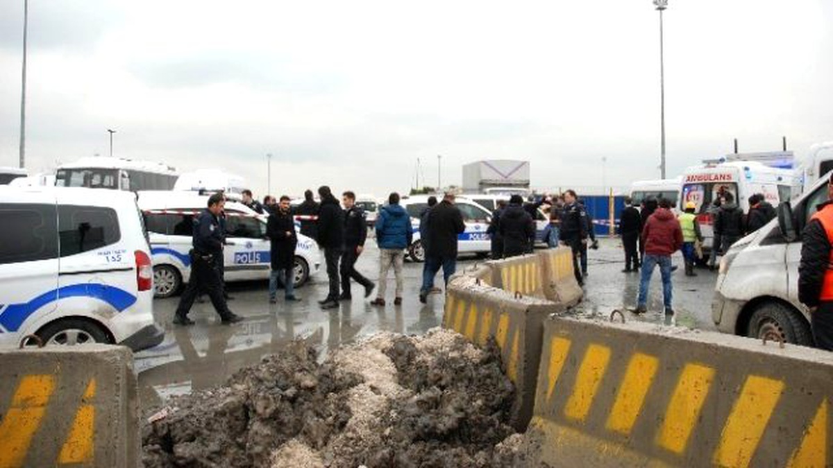 Kapkaç Yapıp Taksi Gasp Eden Zanlı, Vurularak Yakalandı