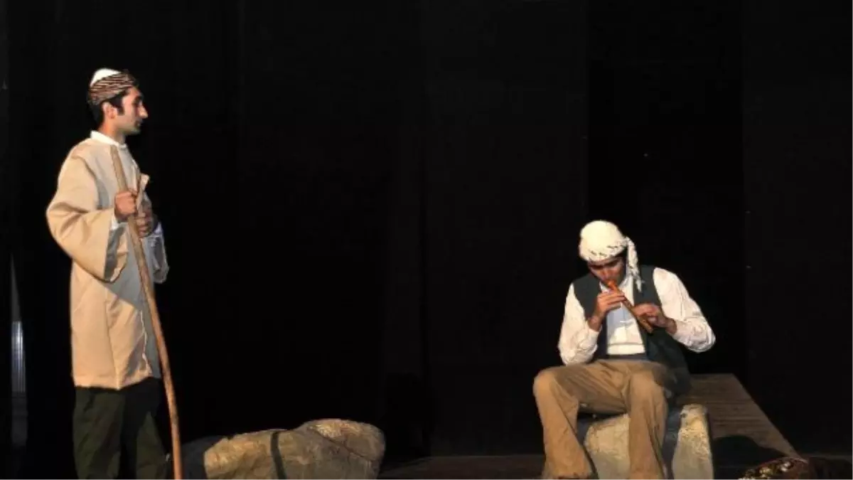 Kent Tiyatrosu Yeni Yılda Yunus\'la Perde Diyecek