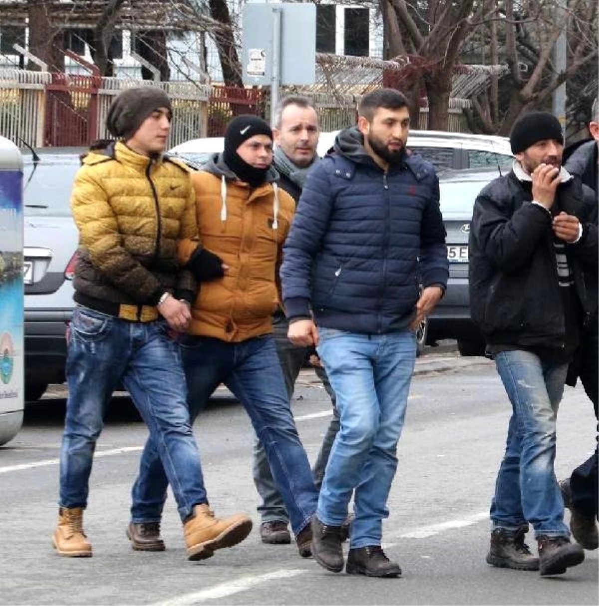 Samsun Polisinden Uyuşturucu Operasyonu: 8 Kişi Gözaltında