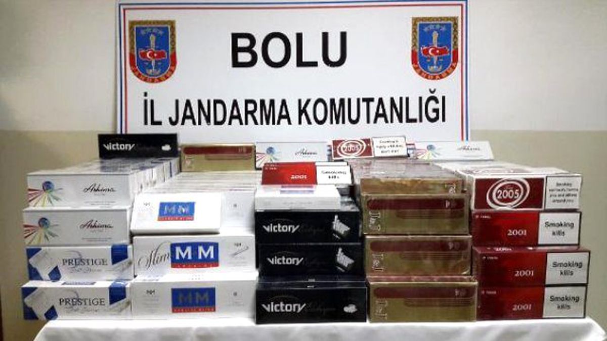 3 Otobüste 5 Bin 100 Paket Kaçak Sigara