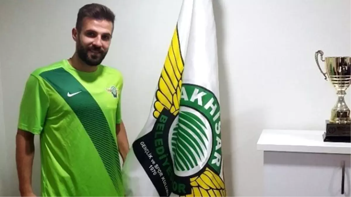 Akhisar Belediyespor, Şanlıurfa\'dan Kenan\'ı Renklerine Bağladı