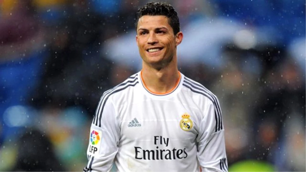 İngiliz Basını: Cristiano Ronaldo, Real Madrid\'den Ayrılacak