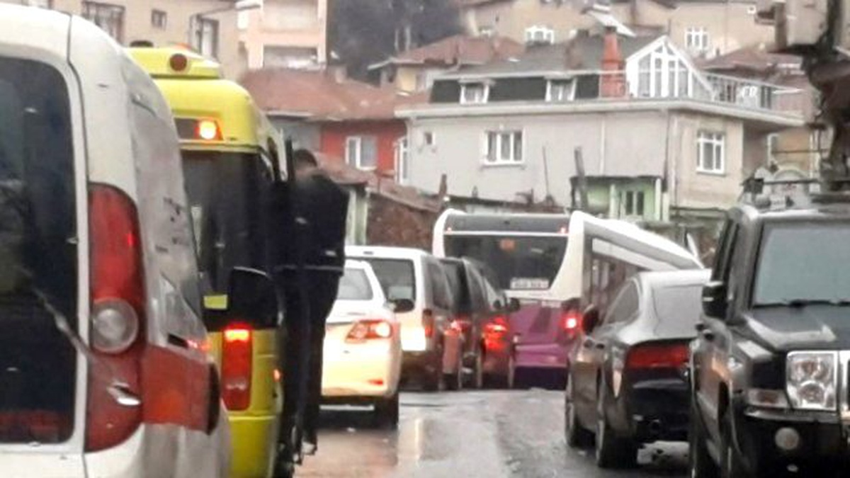 Minibüsteki Tehlikeli Yolculuk Kamerada
