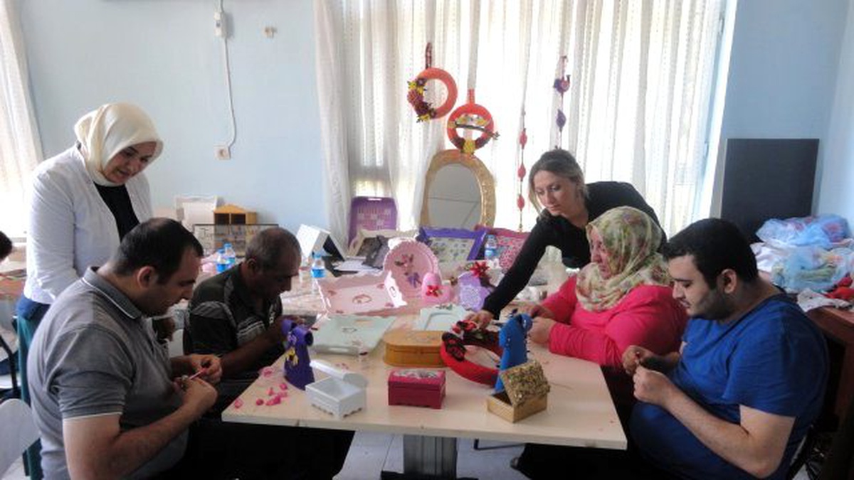 Psikiyatri Hastalarına Sanatsal Motivasyon
