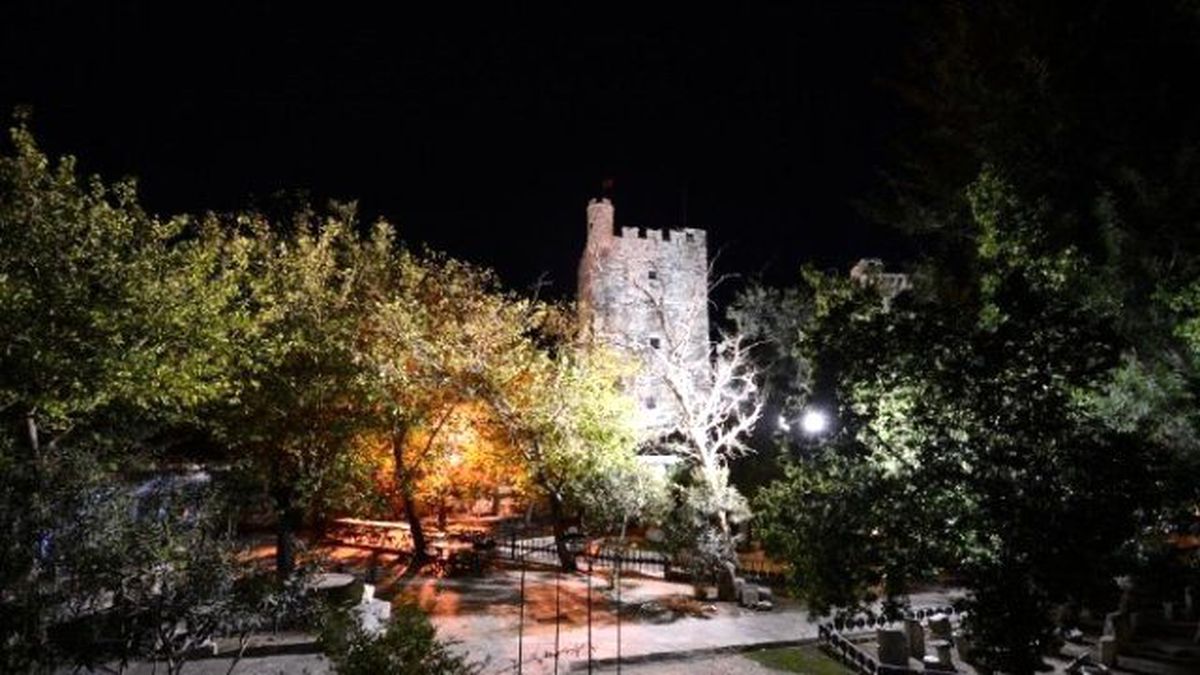 Bodrum Kalesi\'nden Gece Manzaraları