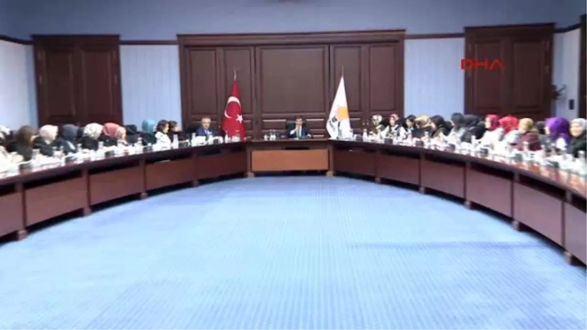 Davutoğlu AK Parti Kadın Kolları Mkyk\'sına Katıldı