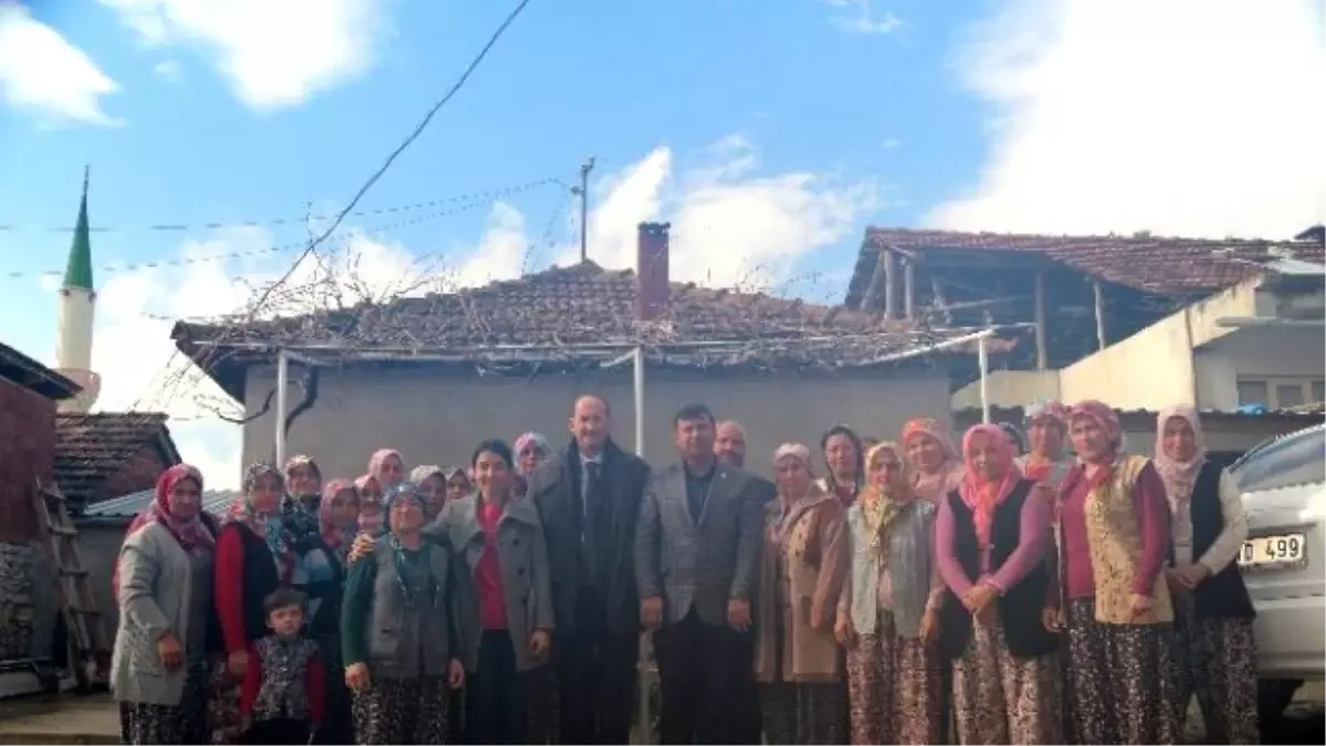 Demirci\'de Seracılık Kursuna Bayanlardan Yoğun İlgi