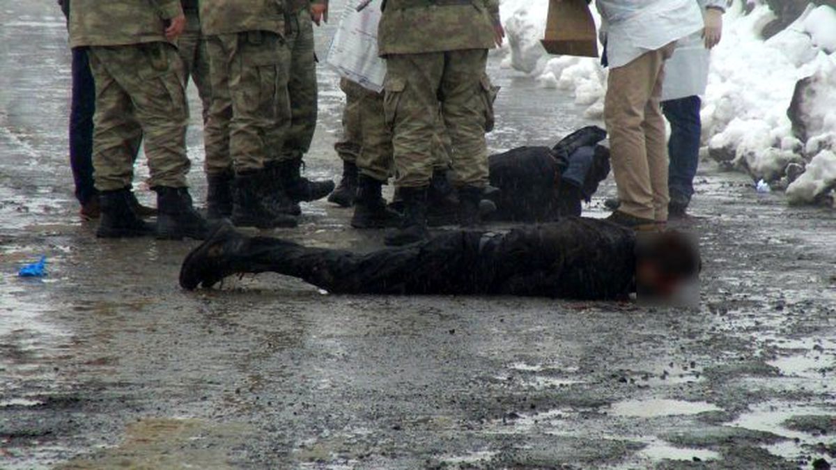 Diyarbakır'da Çifte İnfaz! Başlarından Vurulmuş Halde Bulundular