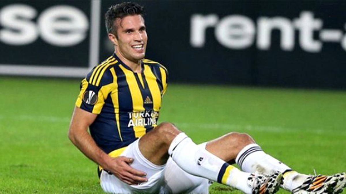 Fenerbahçe'de Robin van Persie Sıkıntısı