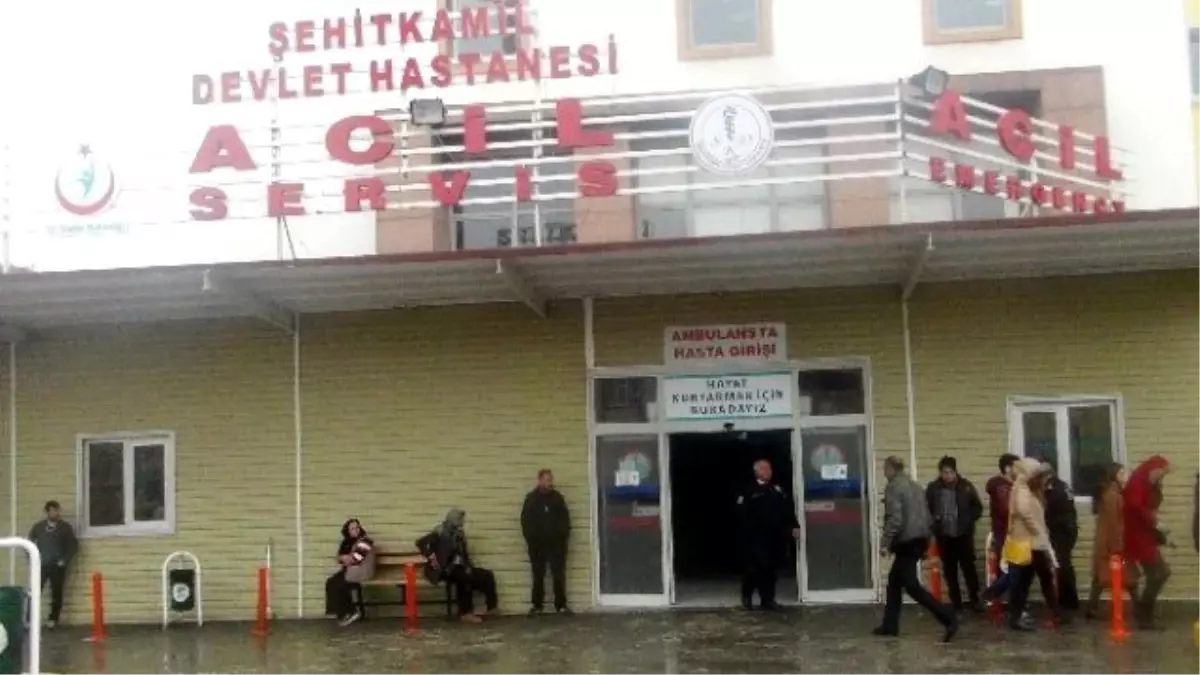 Gaziantep\'te Antidepresan İlaç İçen 3 Öğrenci Hastanelik Oldu