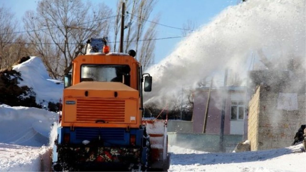 Iğdır\'da 34 Köy Yolu Ulaşıma Kapandı